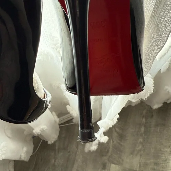 Christian Louboutin Pigalle 100mm Patent Leather Pumps - Picture 12 of 12